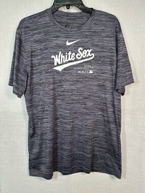 The Nike Tee Dark Heather Gray Chicago White Sox Short-Sleeve Tee